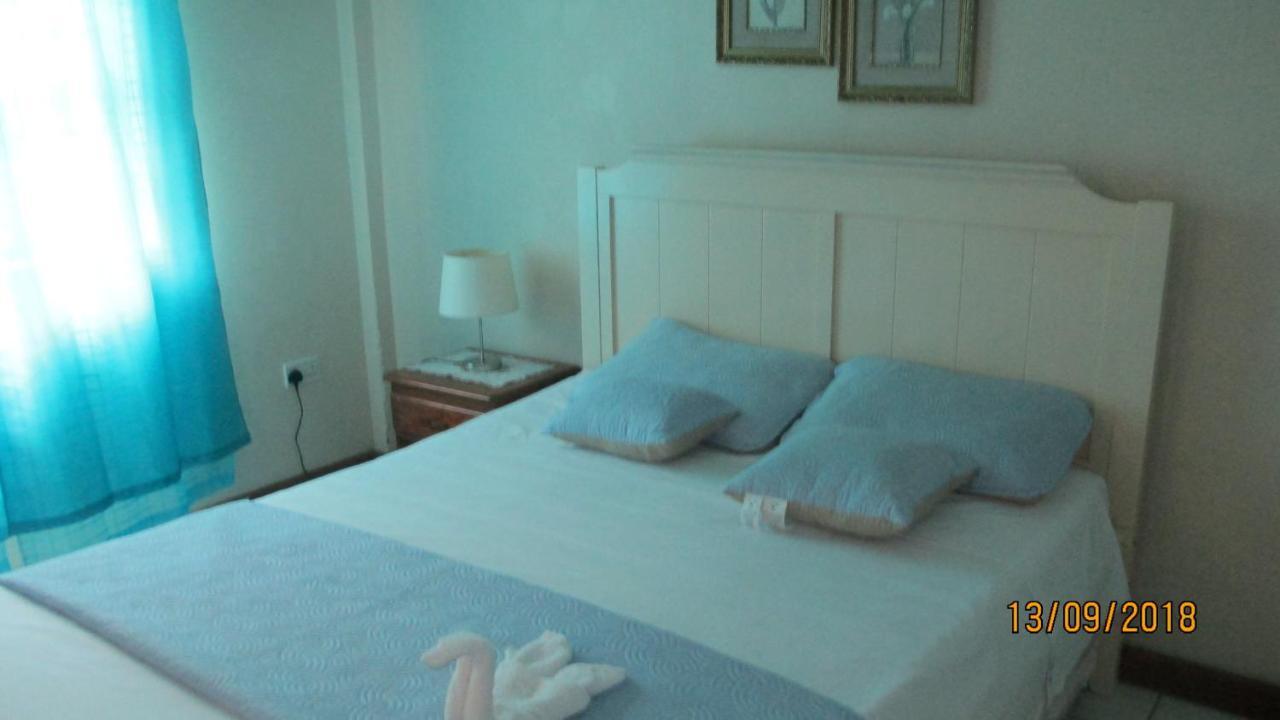 Tropical Breeze Vacation Home And Apartments Гроз-Иле Экстерьер фото