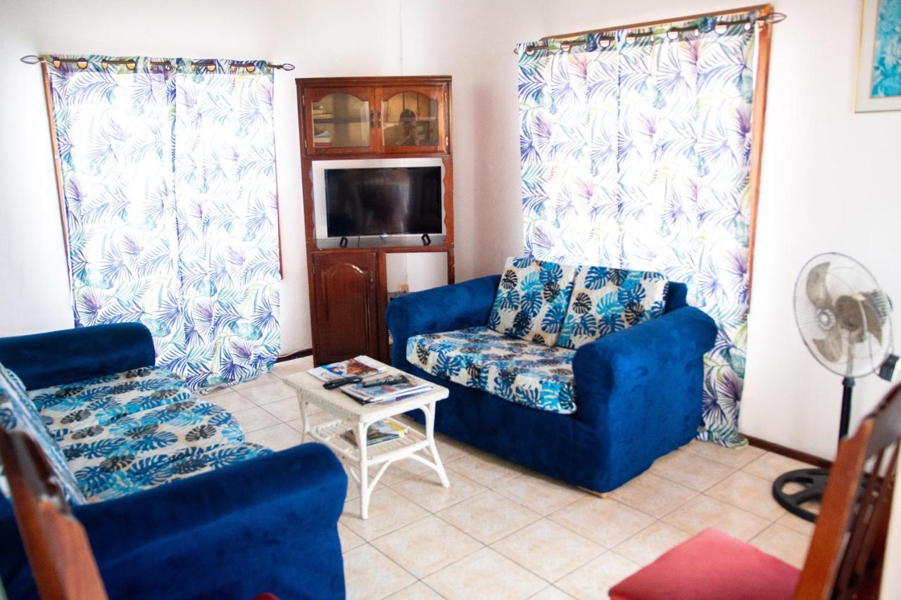 Tropical Breeze Vacation Home And Apartments Гроз-Иле Экстерьер фото
